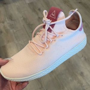 Pharrell Williams X Adidas PW Tennis Hu Icey Pink (W) 7.5